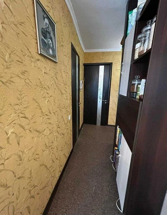 Продам 2 кімнатну квартиру Польова