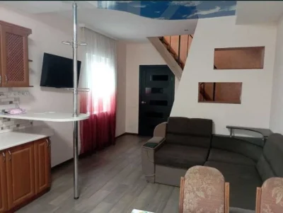 Продам частину будинку Корольова