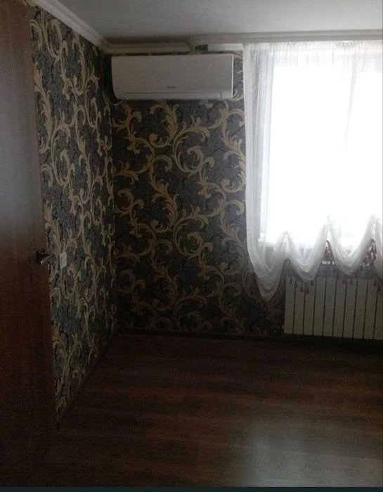 Продам частину будинку Корольова