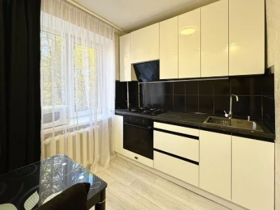 Продаж 2-кімнатної квартири з ремонтом в районі Ювілейний!