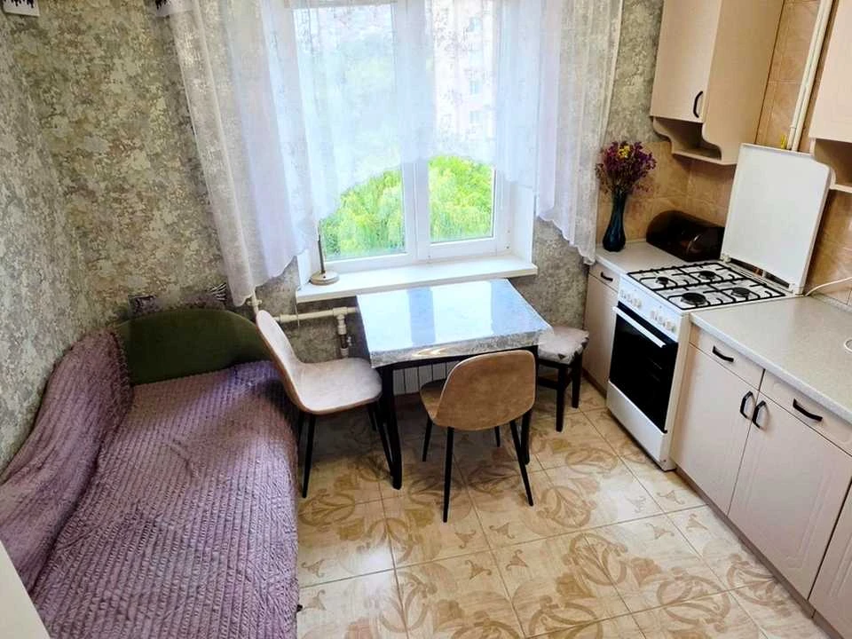 Квартира. Рівне, Андрія Мельника вул.