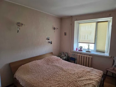 Продаж 3к квартири  на вул. Леваневців