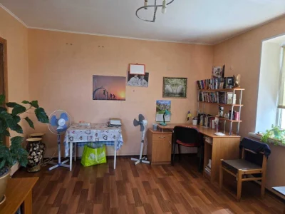 Продаж 3к квартири  на вул. Леваневців