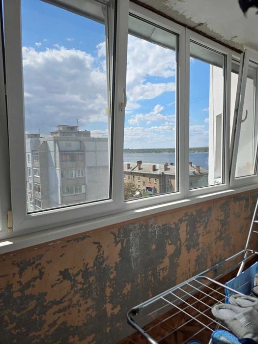 Продаж 3к квартири  на вул. Леваневців