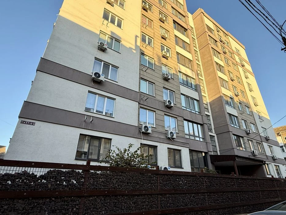 Трехкомнатная квартира в ЖК "Мирный" на Пр.Мира/ул.Строителе