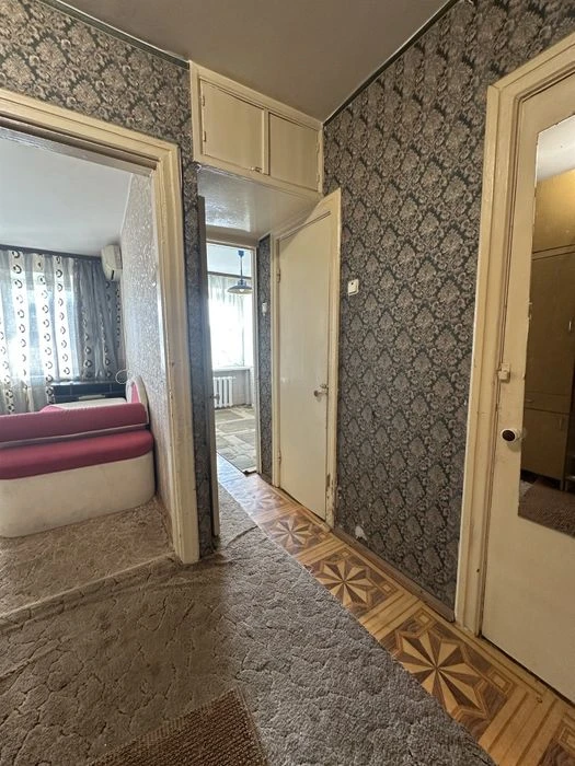«Продам 1 комнатную квартиру «чешку» в центре города ул. 3 С