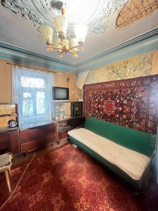 Продам кам’яний будинок   в р-ні Водопій, вул. Баштанська