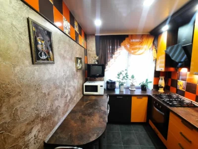 Продам 2к квартиру з ремонтом на вул.СКД