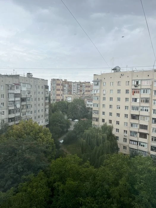 3 х кімнтна квартира, зручна локація