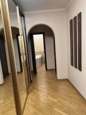 Продається квартира