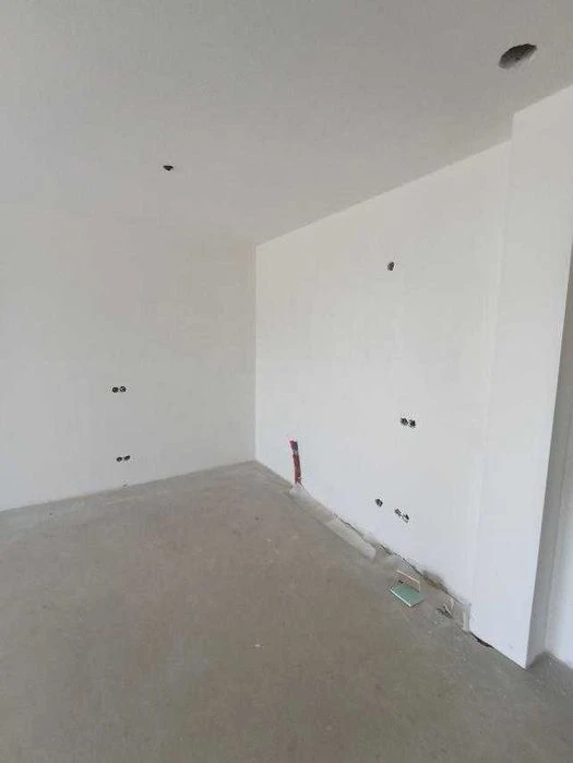 Продаж 1-кім квартира з ремонтом 54м² ЗДАЧА 2кв 27р вул Авіа