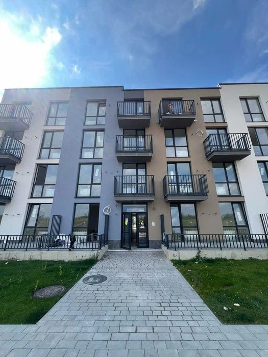 Продаж 1-кім квартира з ремонтом 54м² ЗДАЧА 2кв 27р вул Авіа