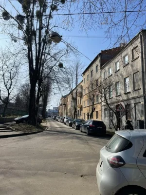 Продаж просторої квартири площею 80 кв.м на вул. Скісна/ ТЦ
