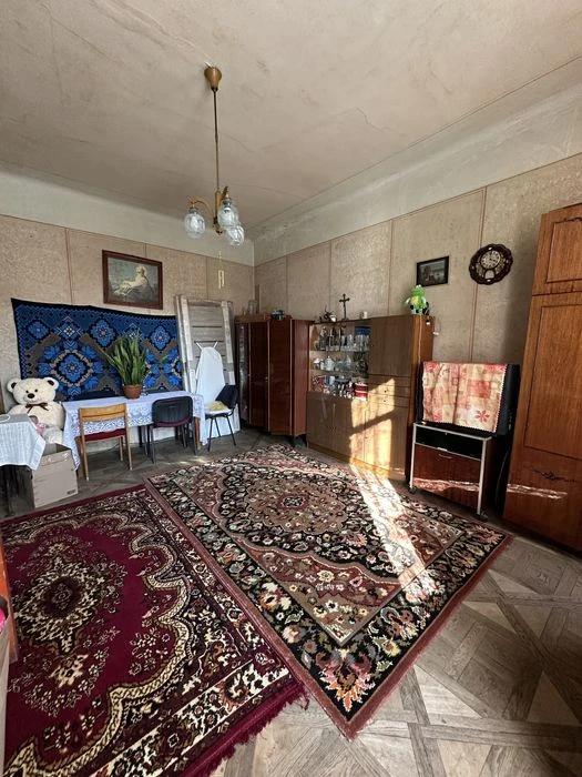 Продаж 3-кімнатної квартири 65.8 м.кв., вул Личаківська