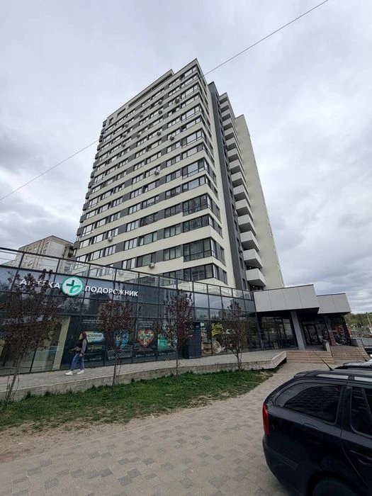 Продаж 2-кімнатної квартири 62 м.кв., вул Очеретяна ЖК Strim