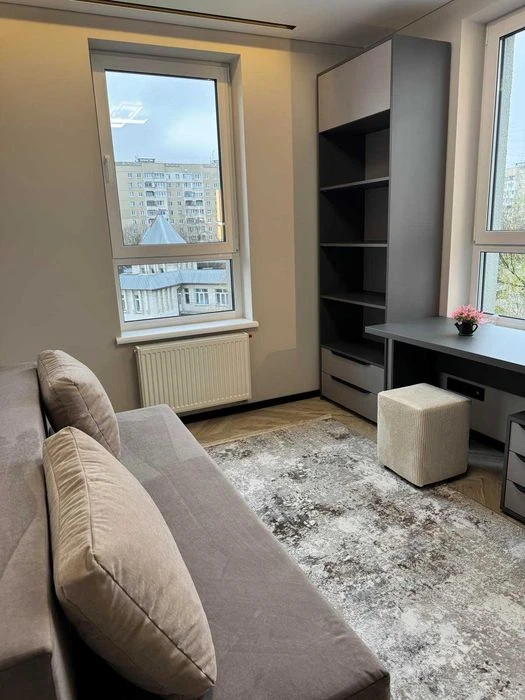 Продаж 2 кімн. кв з ремонтом в ЖК Symbol на вул.Трильовськог