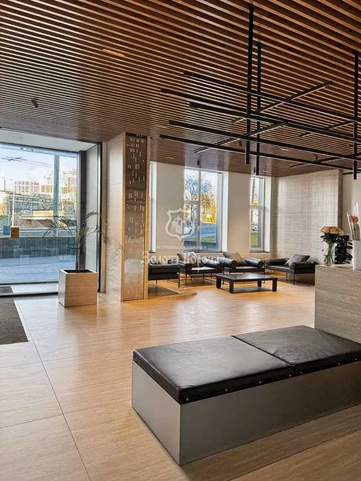 Квартира, 3к. Під ремонт. ЖК Manhattan city. пр-т Берестейсь