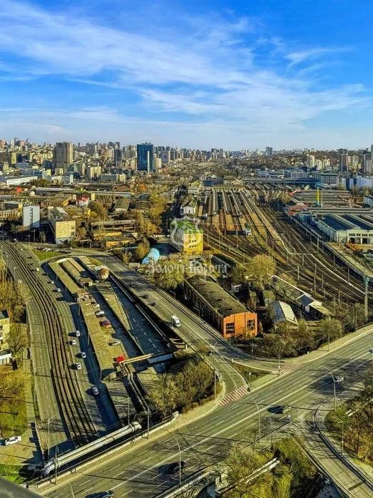 Квартира, 3к. Під ремонт. ЖК Manhattan city. пр-т Берестейсь