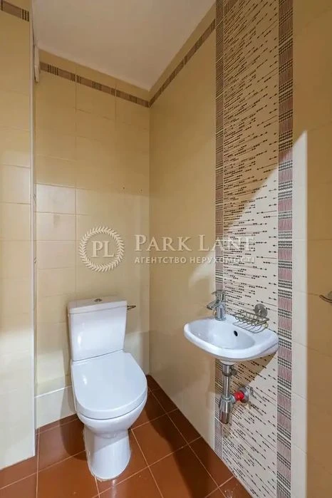 Продаж 3к квартири Лікоград вул Ю.Здановської (Ломоносова) 6