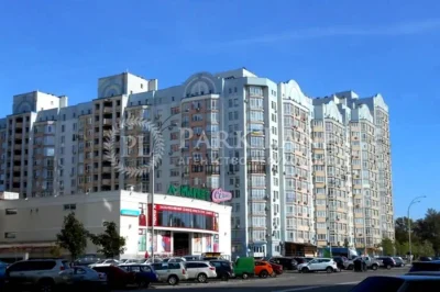 Продаж 3к квартири Лікоград вул Ю.Здановської (Ломоносова) 6