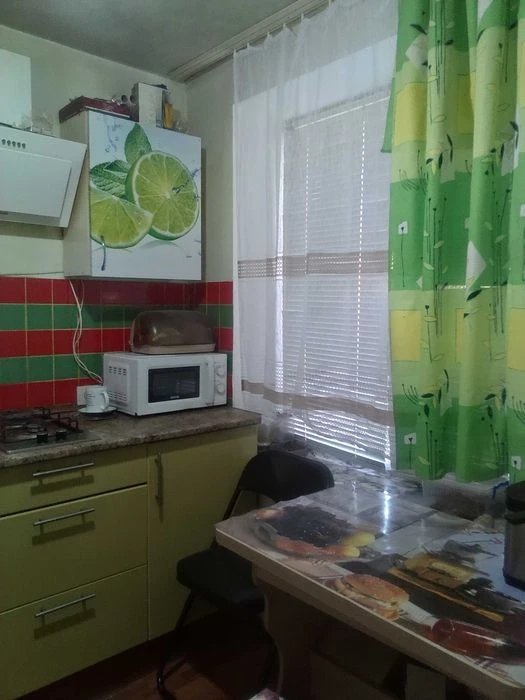 Продам однокімнатну квартиру 21 м² на вул. Яскравій