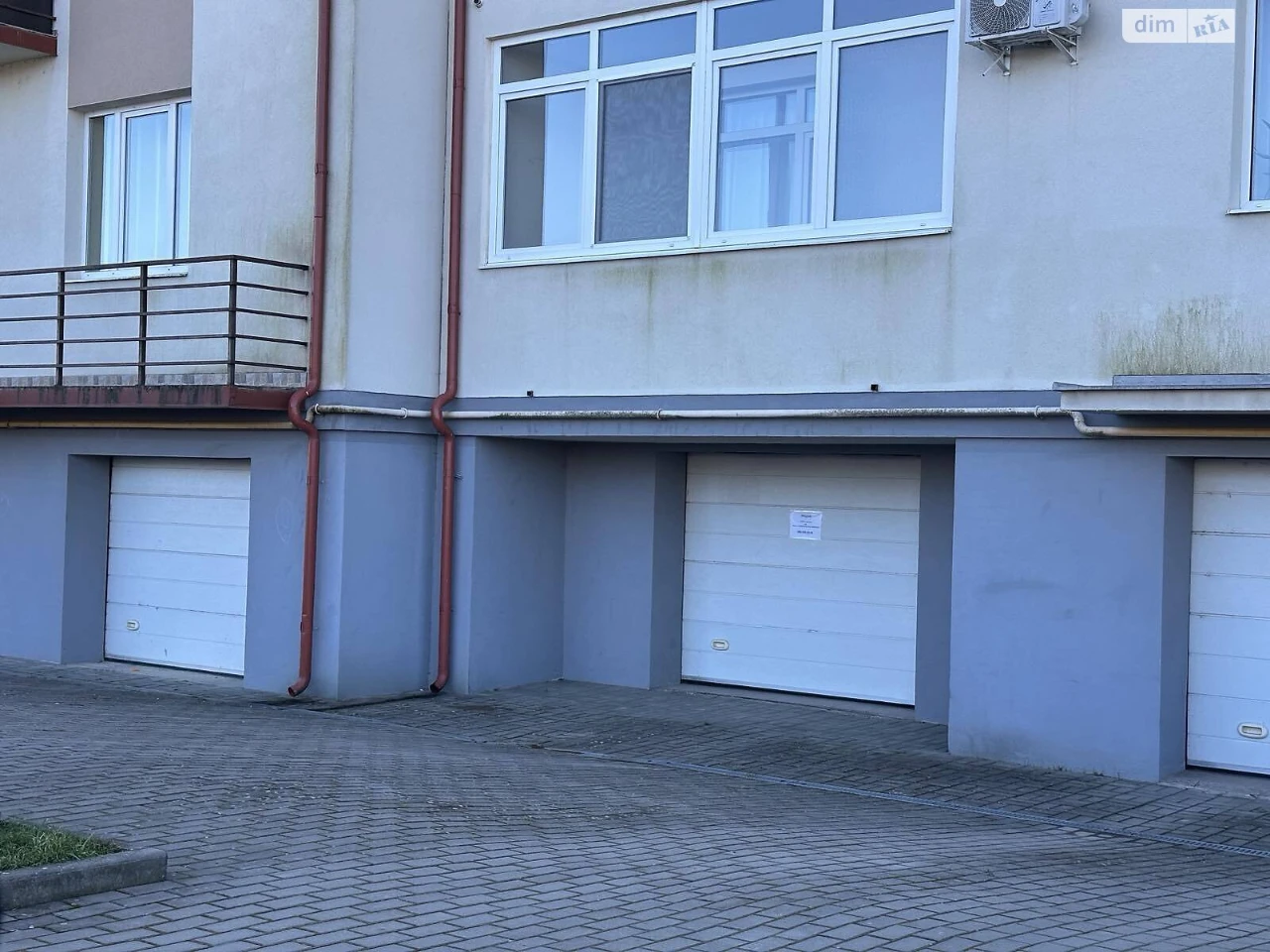 Продаж Підземний паркінг Компотний