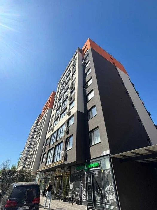 Compact two-room apartment in the city center! For rent on the street