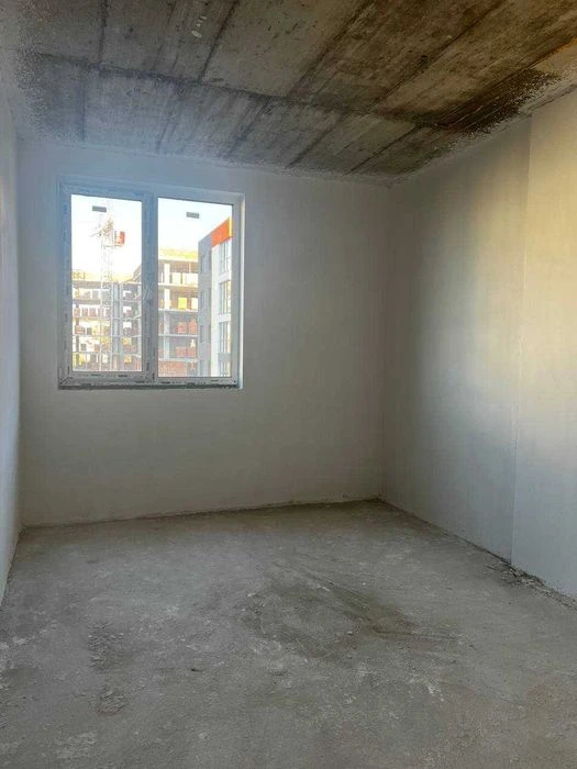 Compact two-room apartment in the city center! For rent on the street