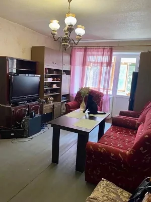 Продам 2к квартиру Громова ул. 7, р-н низ Рабочей