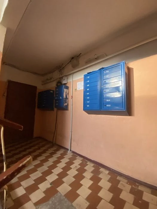 Продам  2х кімнатну квартиру на ж/м Перемога
