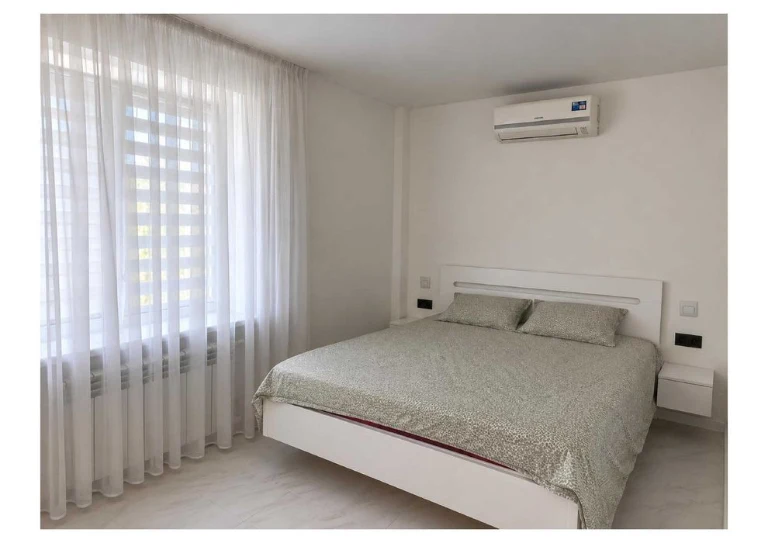 Продаж 3 к квартири район Титова, Янгеля