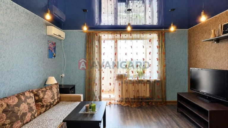 Продажа уютной 3-ком кв. высотный дом, в центре Днепра