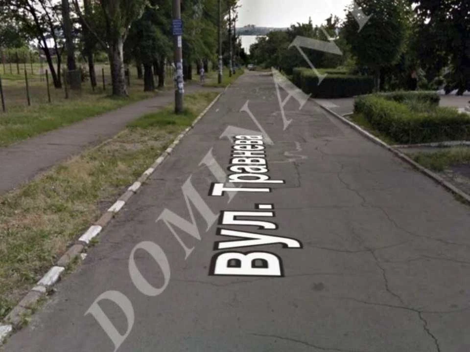 Plot. Zaporizhia, Sosnova St.