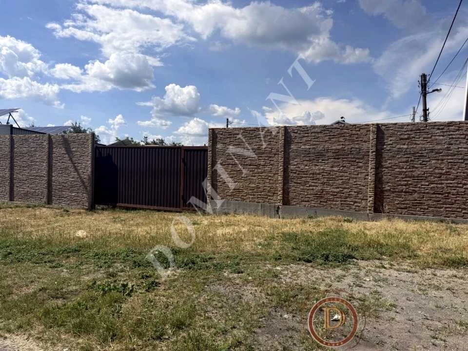 Plot. Zaporizhia, Sosnova St.