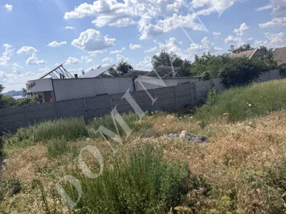 Plot. Zaporizhia, Sosnova St.