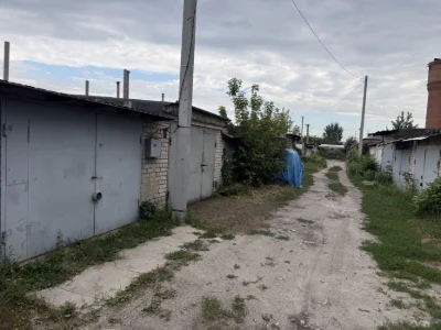 Продам гараж район Героев труда