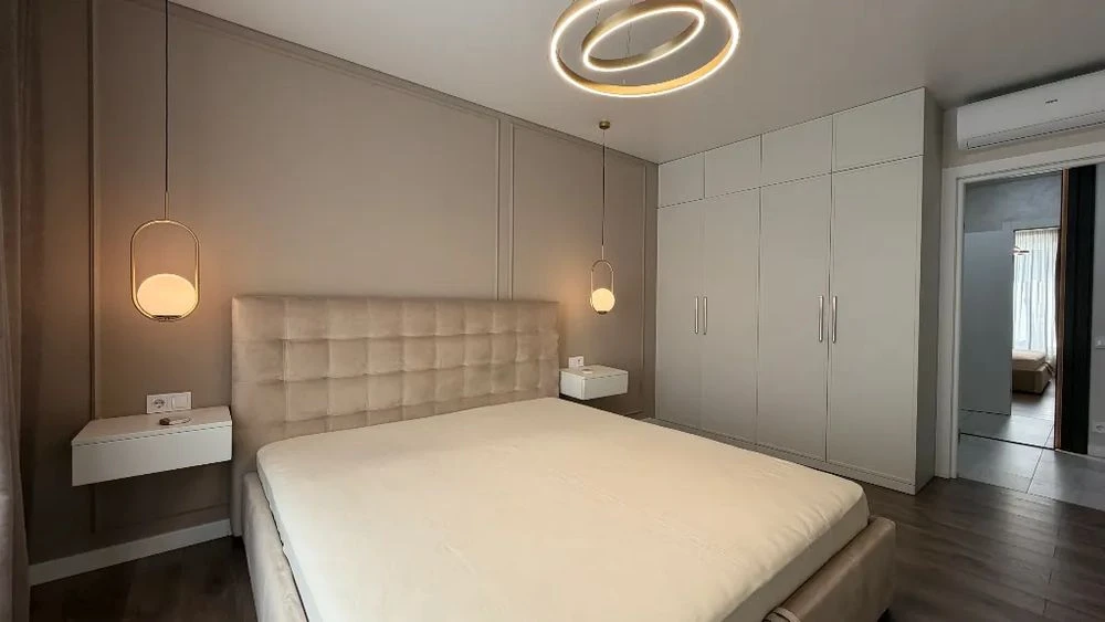 Продаж 2-кімнатної квартири, 60 м², ЖК River Park