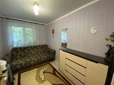 Продается 3-х к. квартира по ул Океановская в Корабельном ра