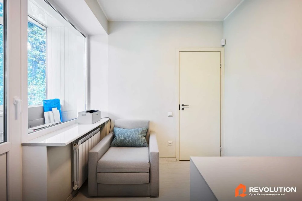 Без комісії. Продаж 1к квартири 31.7м2, вул. Білоруська, 36