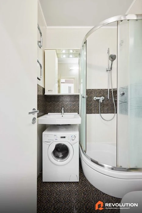 Без комісії. Продаж 1к квартири 31.7м2, вул. Білоруська, 36