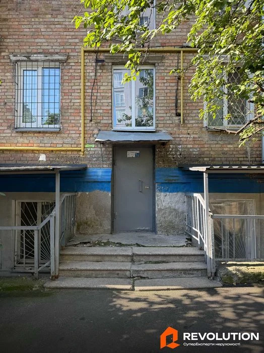 Без комісії. Продаж 1к квартири 31.7м2, вул. Білоруська, 36