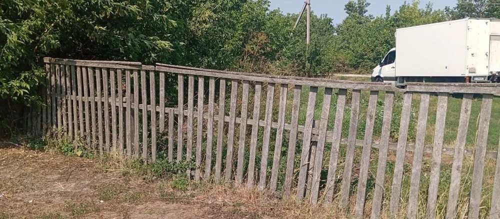 15 соток у ЦЕНТРІ смт Іванопіль біля  ринку — земля під нове