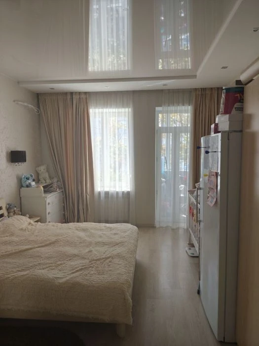 Продам 3к сталинку, центр, Карла Маркса, Парк Глобы, Озерка