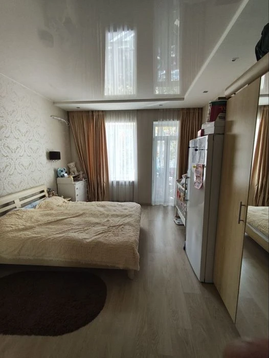 Продам 3к сталинку, центр, Карла Маркса, Парк Глобы, Озерка