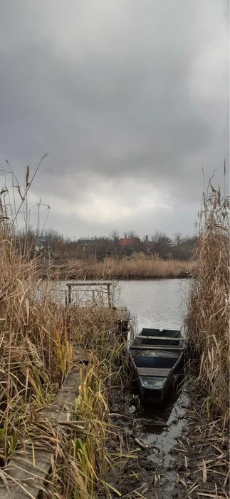 Ділянка на березі річки
