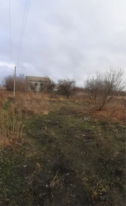 Ділянка на березі річки
