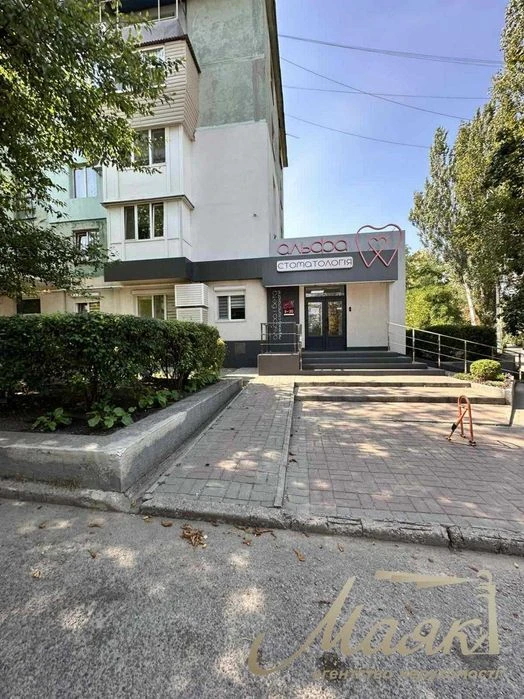 Продаж 2 кімнатної квартири Комунарський рн-ні