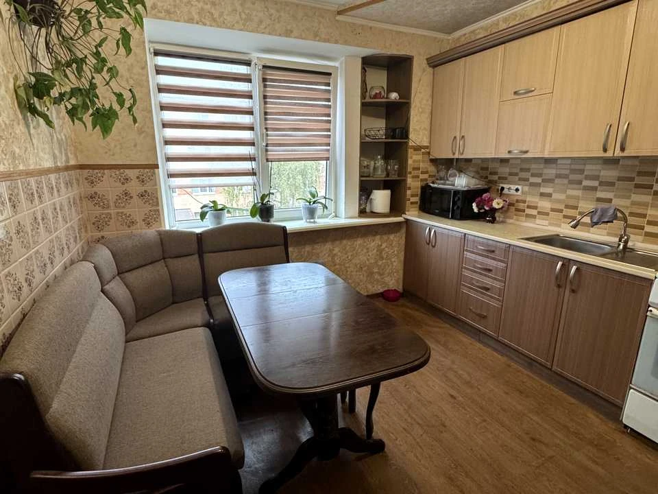 Квартира. Івано-Франківськ, Євгена Коновальця вул.