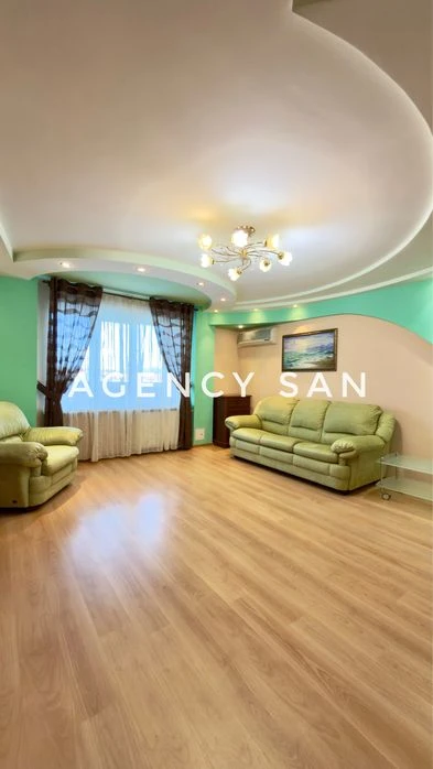 Продаж 3к квартири вул. Металлургів