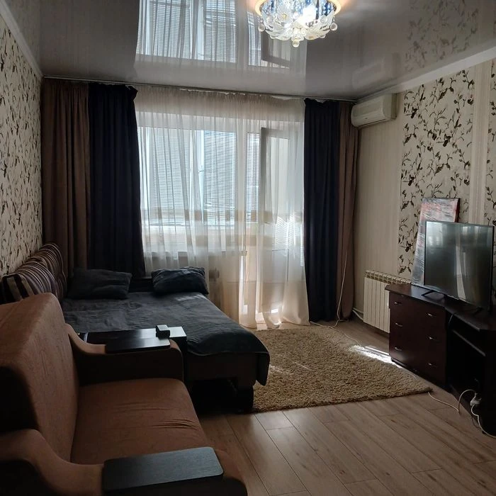 Продаю 1кв.Северный хороший ремонт, просторная 26500$